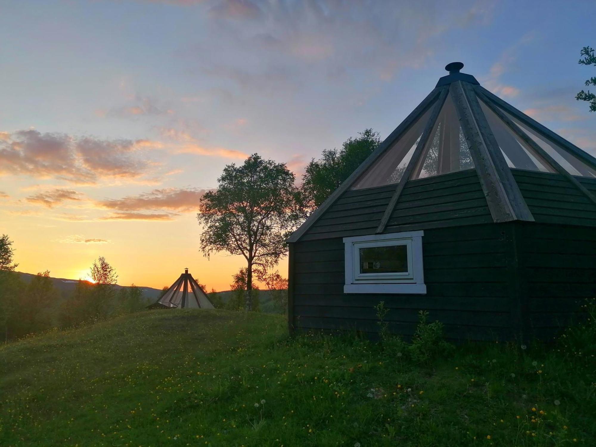 Апартаменти Hessdalen Ufocamp Varhus Екстер'єр фото