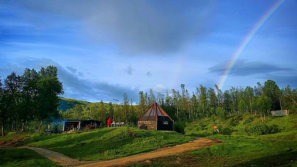 Апартаменти Hessdalen Ufocamp Varhus Екстер'єр фото