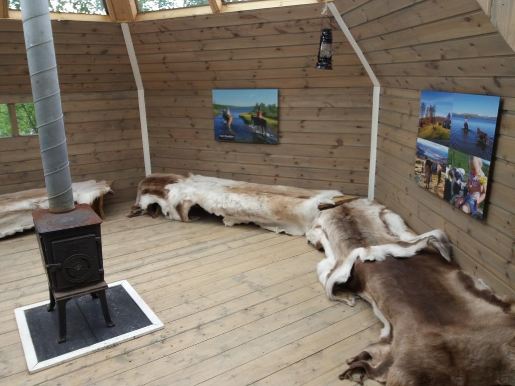 Апартаменти Hessdalen Ufocamp Varhus Екстер'єр фото